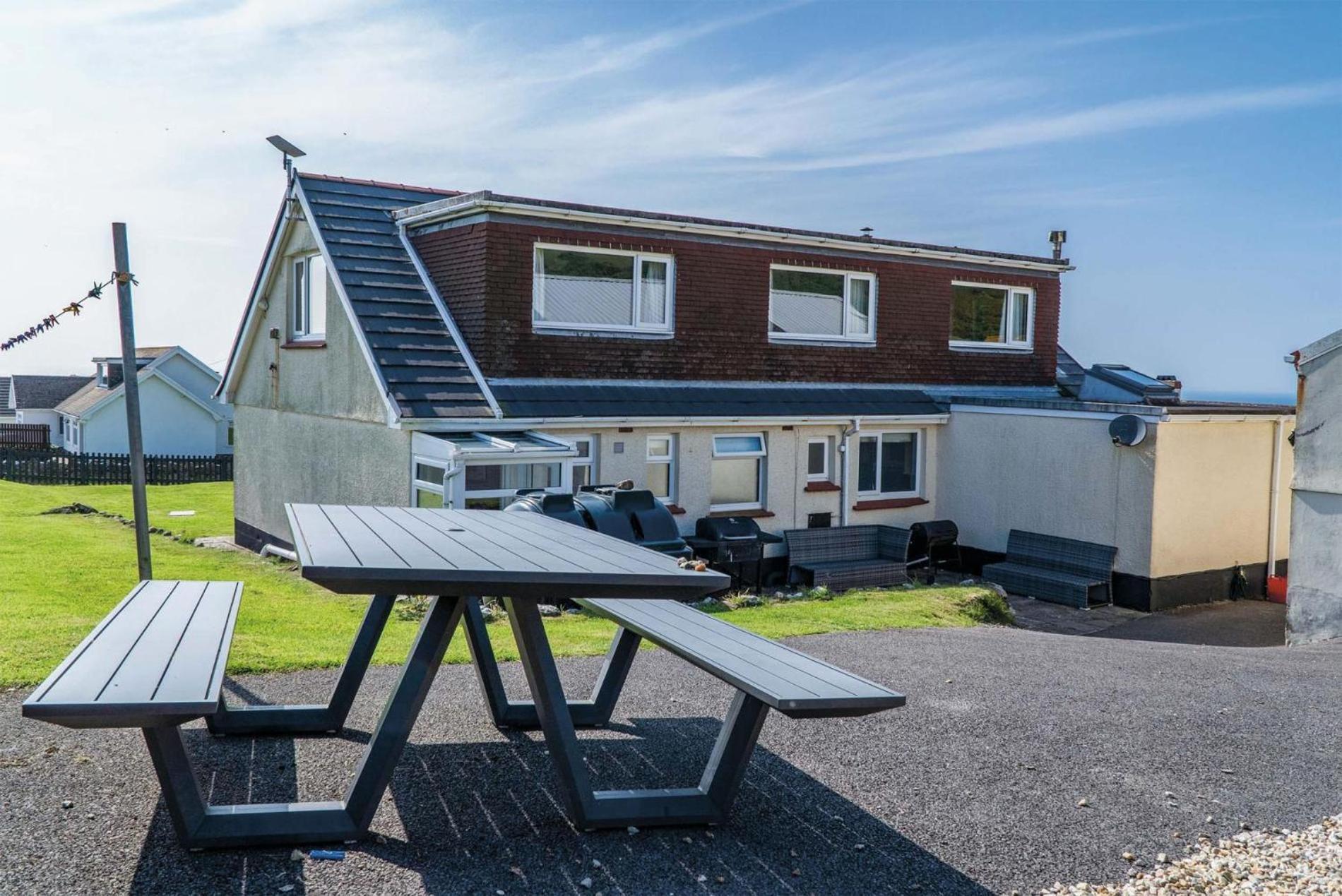 Carissima - 4 Bedroom House - Rhossili Exterior photo